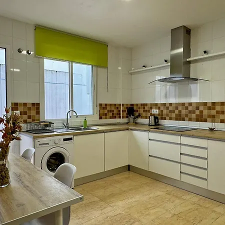 Arcis - Ole Solutions Apartment